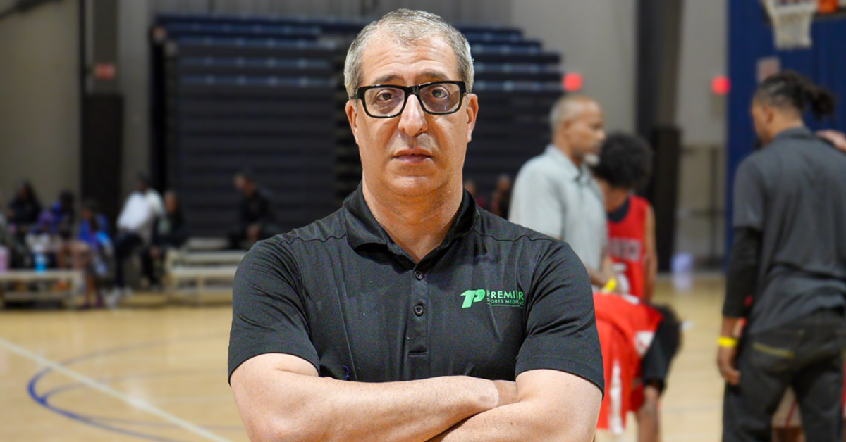 The-Difference-between-an-Athletic-Trainer-and-a-Personal-Trainer-FEAT